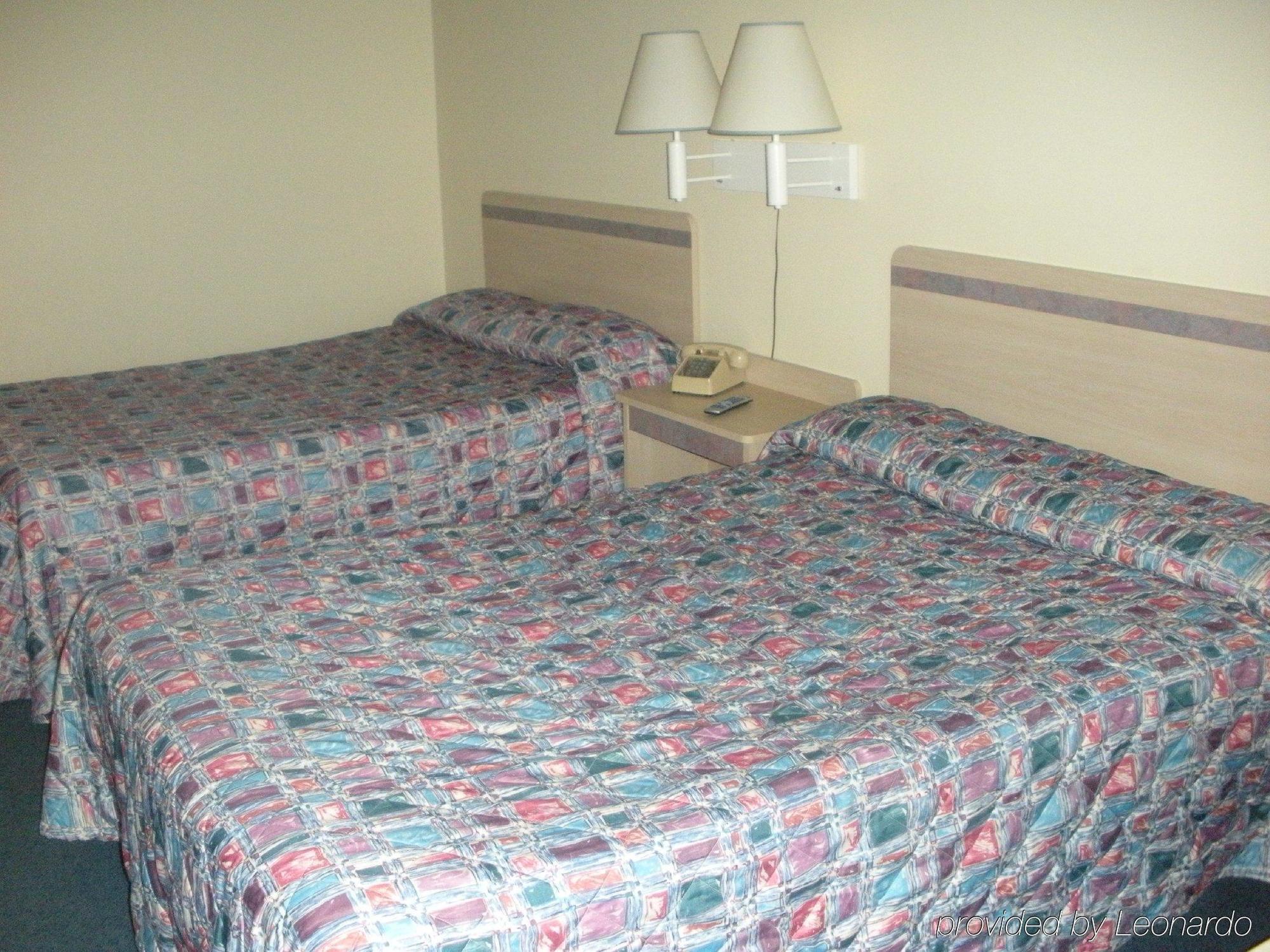 Regency Inn And Conference Center Clinton Oda fotoğraf